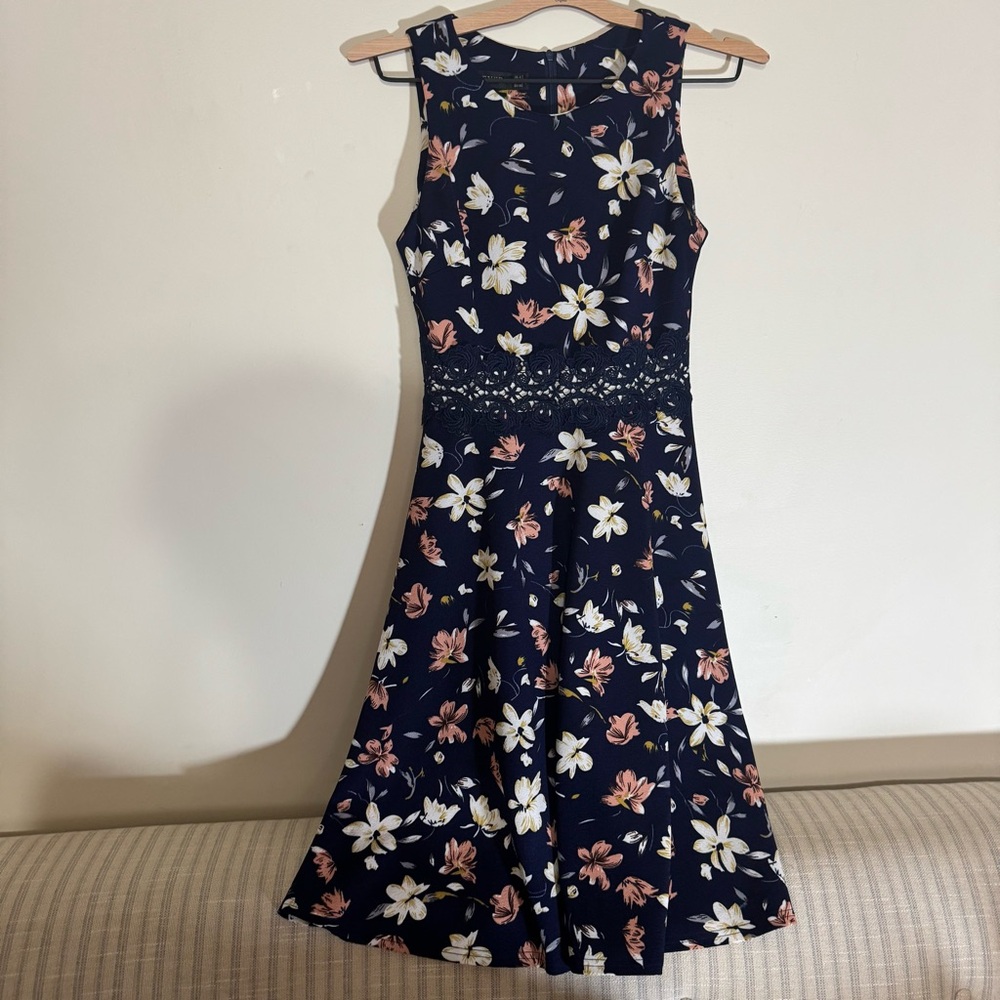 🩵 Blue and Pink Fit and Flare Midi Dress SM/ US 4